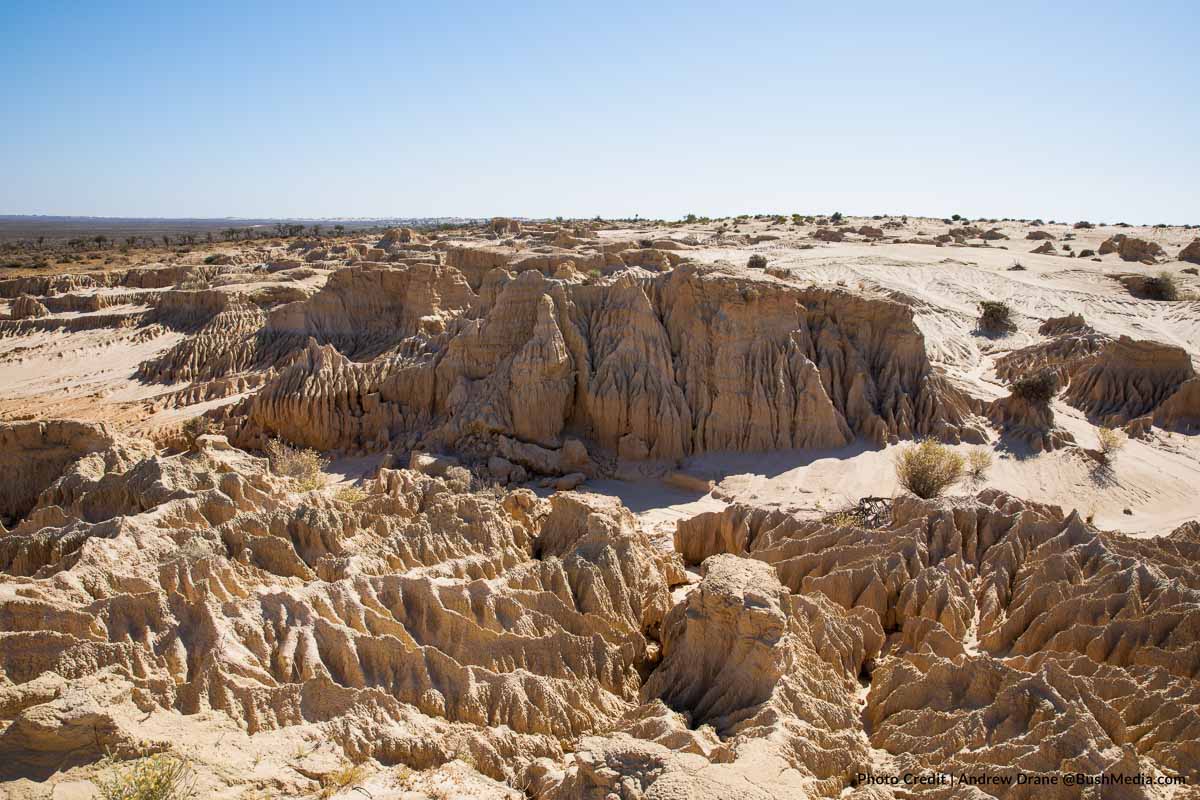 Farm Stays & Outback Lake Mungo National Park Outback
